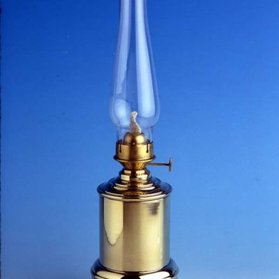 Quinqué de petróleo
